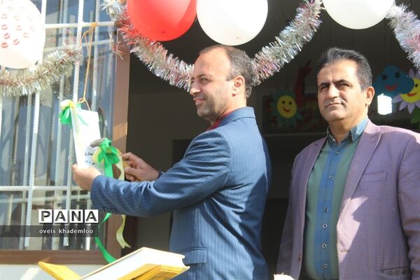 مراسم آغاز امامت امام زمان در دبستان شهیدان حجازی گلوگاه