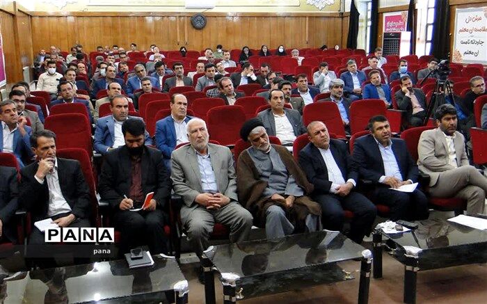 فرهنگیان نقش مهمی در ترویج فرهنگ و ارتقای معرفت مهدوی دارند
