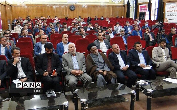 فرهنگیان نقش مهمی در ترویج فرهنگ و ارتقای معرفت مهدوی دارند