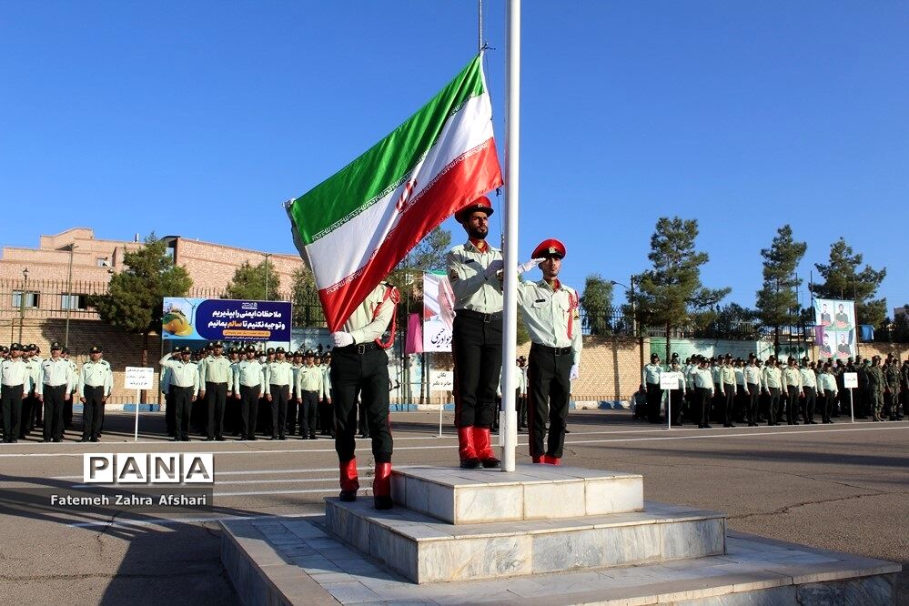 صبحگاه مشترک یگان‌های نمونه نیروهای مسلح استان سمنان