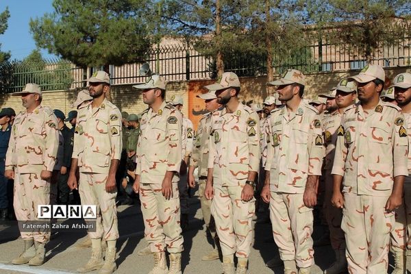 صبحگاه مشترک یگان‌های نمونه نیروهای مسلح استان سمنان