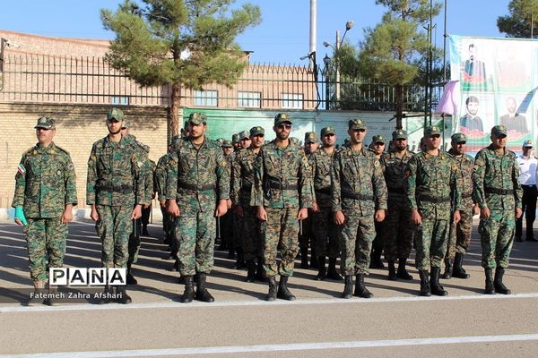 صبحگاه مشترک یگان‌های نمونه نیروهای مسلح استان سمنان