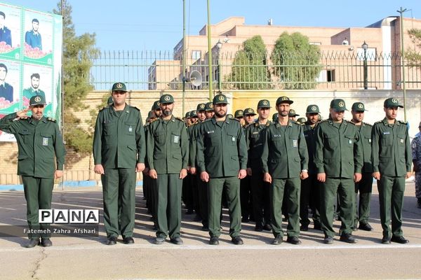 صبحگاه مشترک یگان‌های نمونه نیروهای مسلح استان سمنان