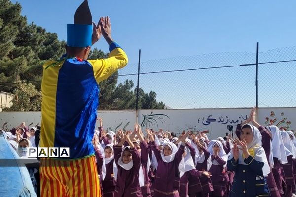 آموزش مصرف بهینه آب در دبستان حضرت زهرا(س)رودهن