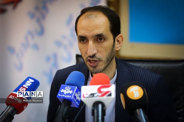 نشست خبری معاون آموزش متوسطه وزارت آموزش و پرورش