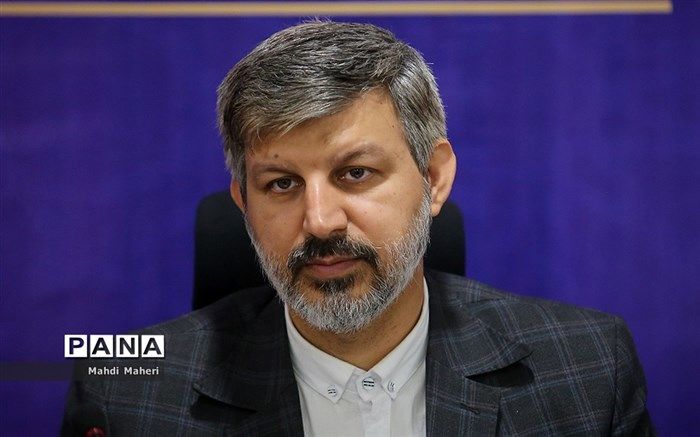 زنگ اقامه نماز در تمام مدارس کشور نواخته خواهد شد