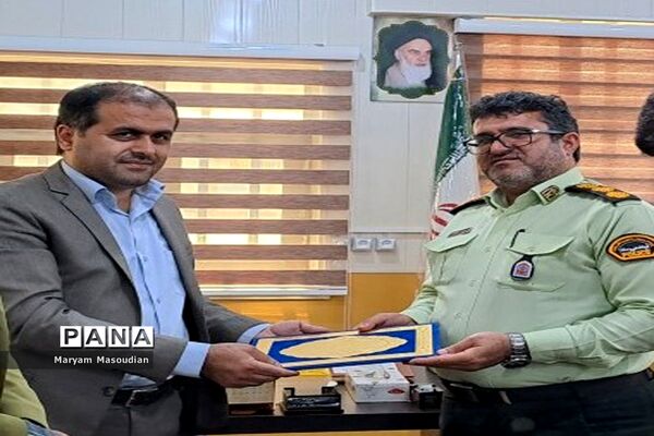 دیدار مدیر آموزش و پرورش شهرستان عسلویه با فرمانده نیروی انتظامی شهرستان