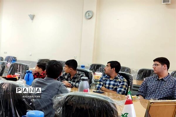 تجلیل از دانش‌آموز‌‌خبرنگاران عضو خبرگزاری پانا‌ استان اصفهان