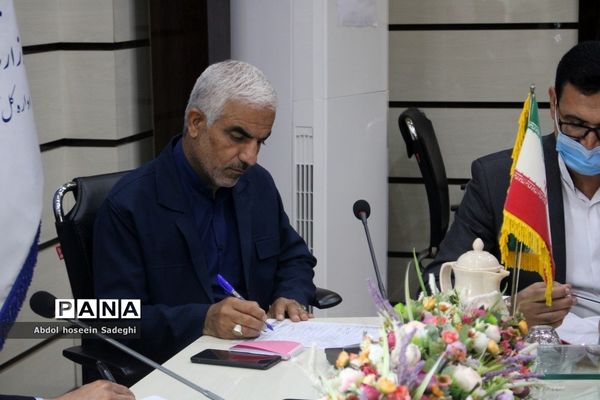 جلسه ستاد انتخابات شوراهای دانش‌آموزی مدارس استان بوشهر