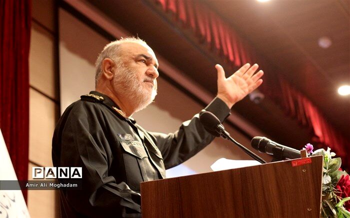 تقلای دشمنان برای تخریب دستاورد‌های بزرگ ایران