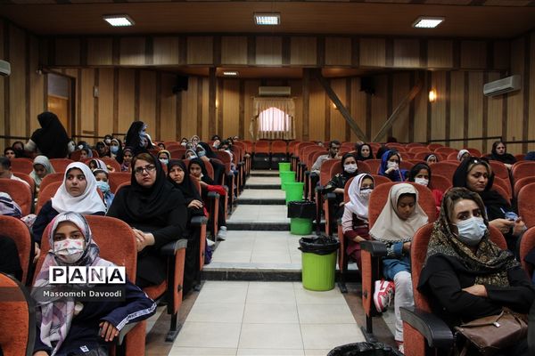 برگزاری جلسه توجیهی طرح سکوی ایران قوی در ناحیه 3 شیراز