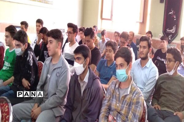 محفل شعر دانش‌آموزان دبیرستان نمونه دولتی شمس تبریزی