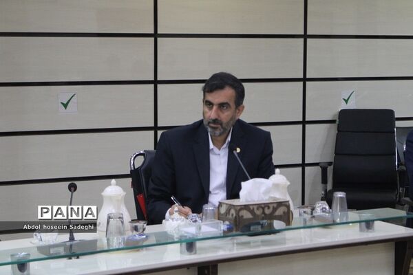 جلسه شورای معاونان اداره‌کل آموزش و پرورش استان بوشهر