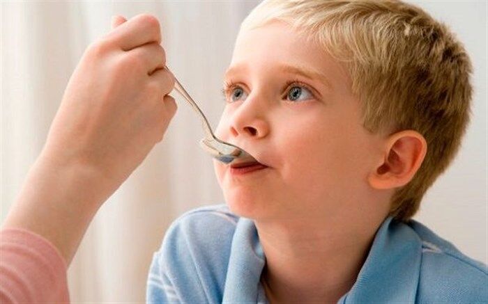 برای دارو دادن به کودکان چه باید کرد؟