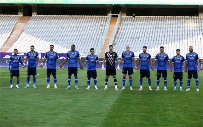 اتفاق عجیبی که صدای اعتراض بازیکنان استقلال را بلند کرد