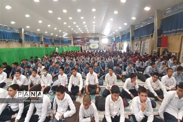 زنگ نماز در مصلای صفادشت نواخته شد