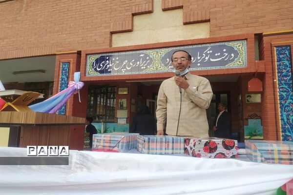 برگزاری انتخابات انجمن اولیا و مربیان دبیرستان قلم چی