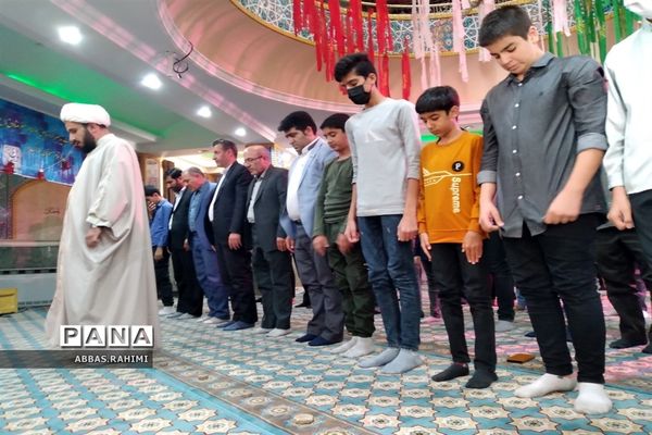 مراسم نواختن زنگ نمازدر پاکدشت