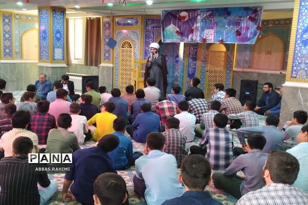 مراسم نواختن زنگ نمازدر پاکدشت