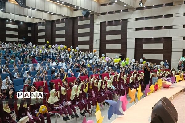 برگزاری جشن هفته ملی کودک در فرهنگسرای بعثت صفادشت