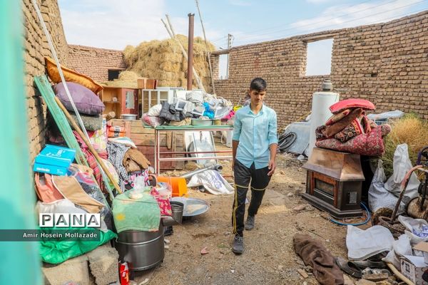 مناطق زلزله زده خوی؛ آغاز عملیات آواربرداری