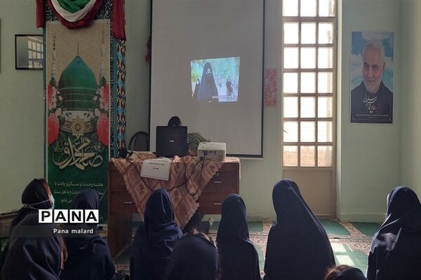 پویش بیعت با رهبری در مدارس صفادشت