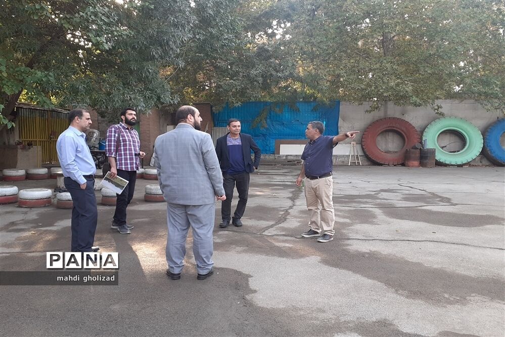 بازدید معاون پرورشی آموزش و پرورش منطقه 16 از کانون فرهنگی تربیتی بعثت