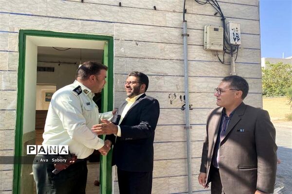 تقدیر از مدافعان امنیت در آباده
