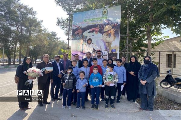 تقدیر از مدافعان امنیت در آباده