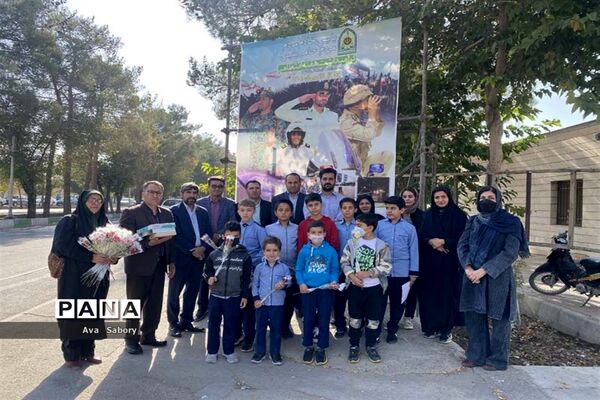 تقدیر از مدافعان امنیت در آباده