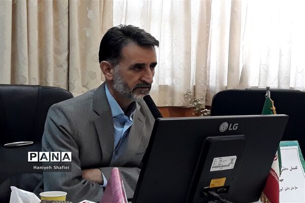 برگزاری نشست تبیینی ویژه نمایندگان مجلس دانش‌آموزی سازمان دانش‌آموزی ناحیه یک شیراز