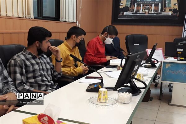برگزاری نشست تبیینی ویژه نمایندگان مجلس دانش‌آموزی سازمان دانش‌آموزی ناحیه یک شیراز