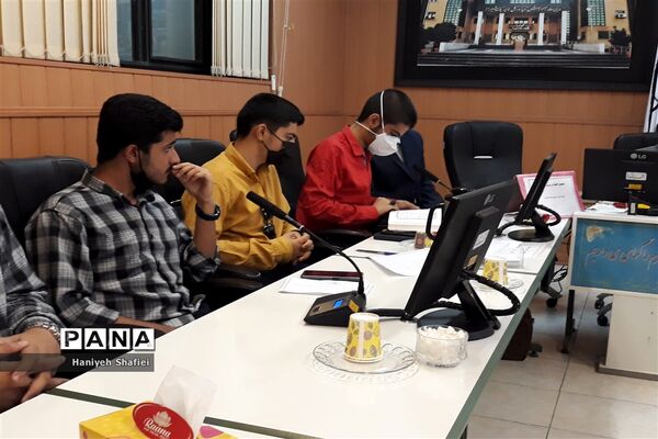 برگزاری نشست تبیینی ویژه نمایندگان مجلس دانش‌آموزی سازمان دانش‌آموزی ناحیه یک شیراز