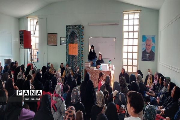 برگزاری انتخابات انجمن اولیا و مربیان دبیرستان عصمت صفادشت