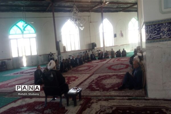 جلسه اخلاق کارگزاران نظام ورونمایی از اتاق عقد در امامزاده سید محمد (ع)کاشمر