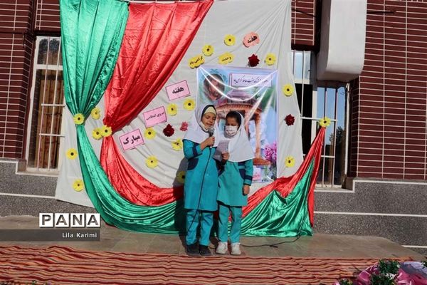 برگزاری آیین حافظ خوانی در مدارس آباده