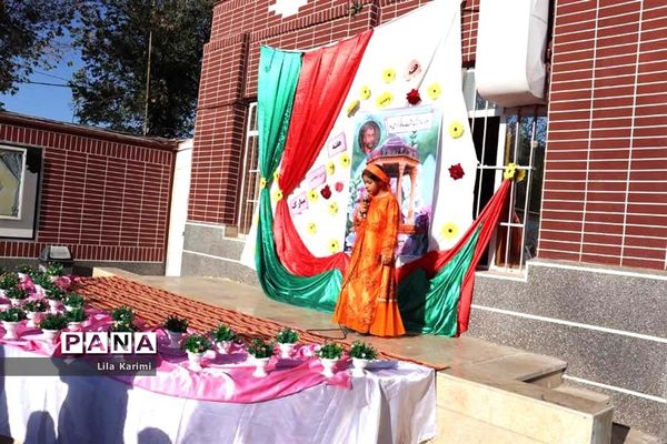 برگزاری آیین حافظ خوانی در مدارس آباده