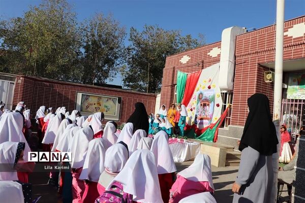 برگزاری آیین حافظ خوانی در مدارس آباده