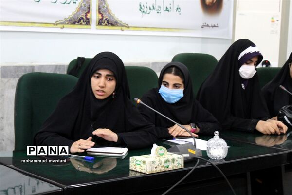 دیدار فرماندهان واحد بسیج پیشگام مدارس با مدیر آموزش و پرورش ناحیه دو ساری