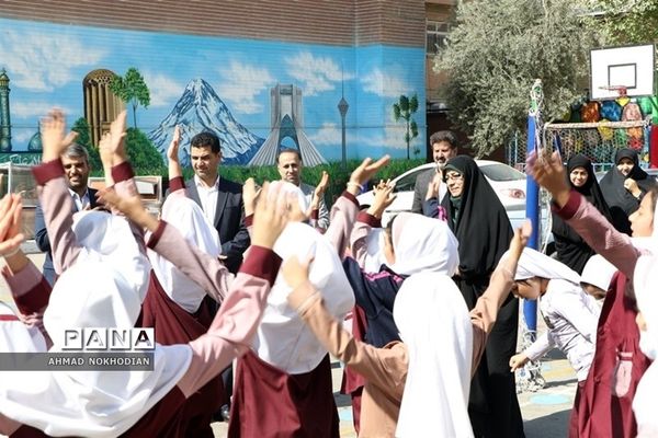 جلسه نیازسنجی برنامه درسی از منظر کودکان در شهرری