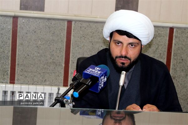 نشست معاونان پرورشی، تربیت‌بدنی و روسای ادرات دانش‌آموزی آموزش و پرورش کرمانشاه