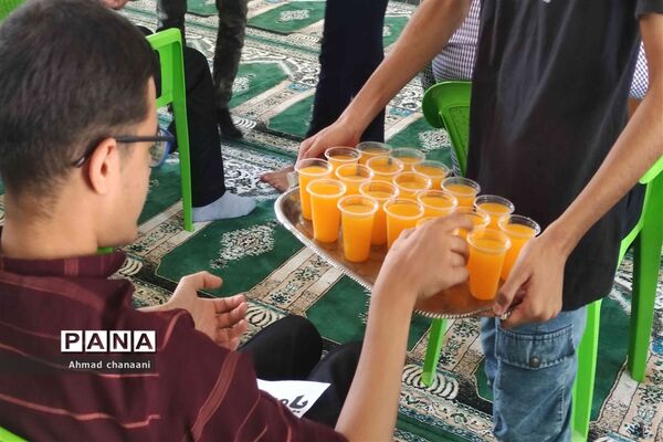 آیین گرامیداشت هفته وحدت در مدارس شهرستان کارون
