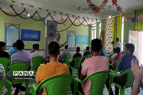 آیین گرامیداشت هفته وحدت در مدارس شهرستان کارون