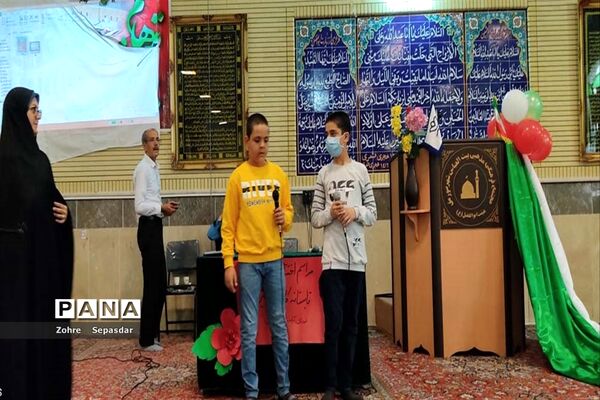 آیین اختتامیه برنامه‌های تابستانه  کانون‌های فرهنگی تربیتی آباده