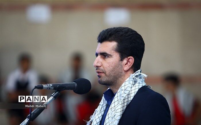مدرسه همواره سنگر انقلاب اسلامی و سنگر جریان‌های انقلابی بوده است