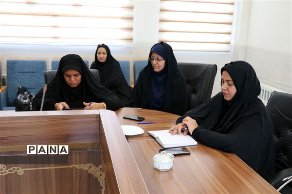 اولین جلسه طرح معرفت مربیان و معاونان پرورشی ابرکوه