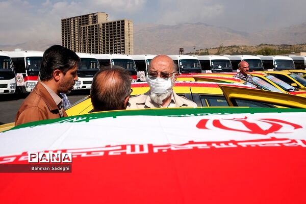 آیین تحویل دو‌ هزارمین تاکسی جایگزین و 200 دستگاه اتوبوس در طرح نوسازی ناوگان فرسوده