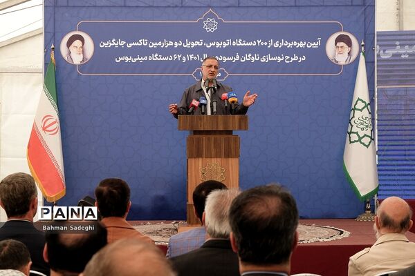 آیین تحویل دو‌ هزارمین تاکسی جایگزین و 200 دستگاه اتوبوس در طرح نوسازی ناوگان فرسوده
