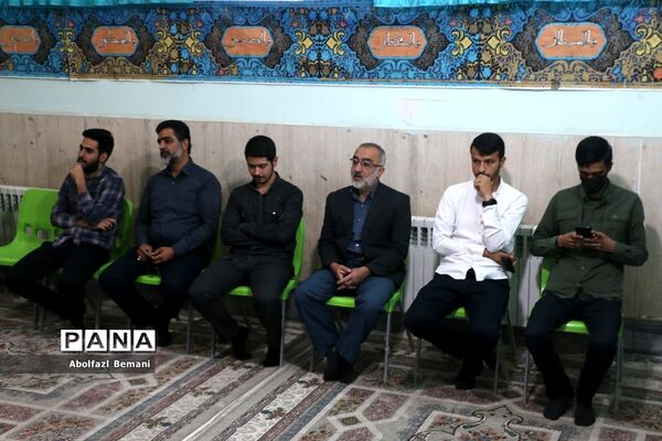 استقبال از شهید گمنام در دبیرستان شاهد رضویه قم