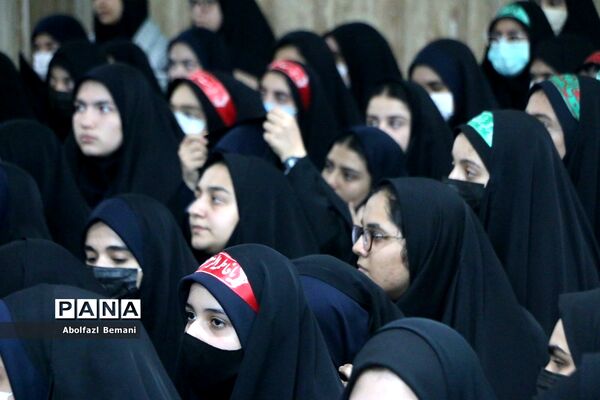 استقبال از شهید گمنام در دبیرستان شاهد رضویه قم